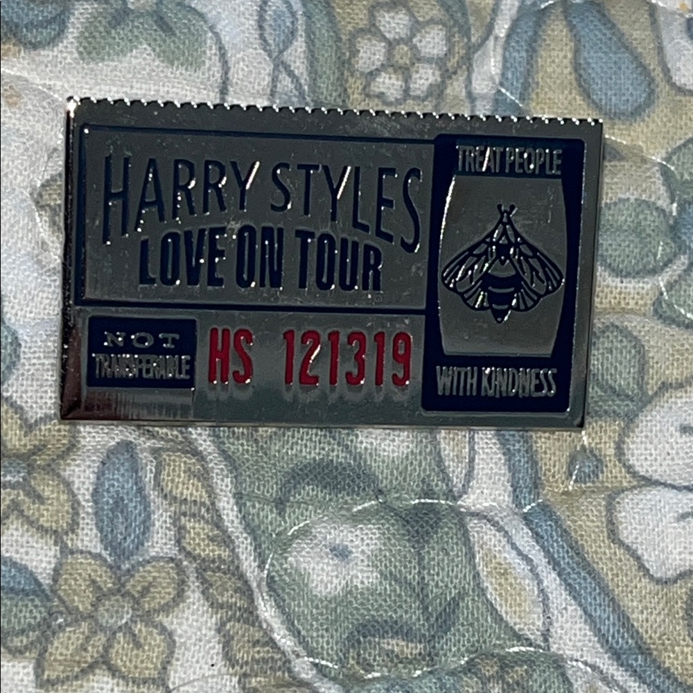 Harry Styles Love On Tour Pin